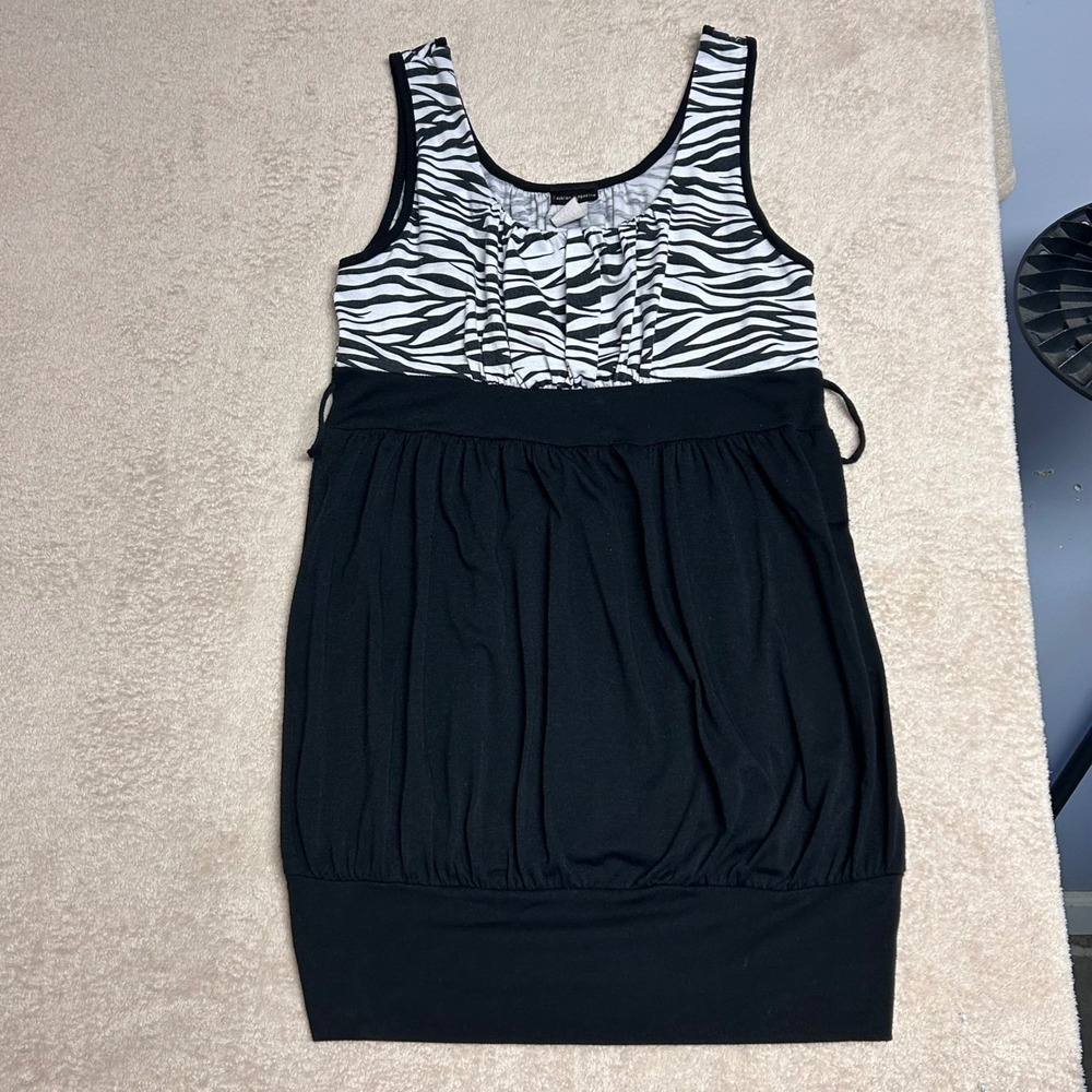 Fashion Magazine Womens Mini Dress Large Zebra Print Empire Waist Bubble Hem Y2K - Picture 4 of 11